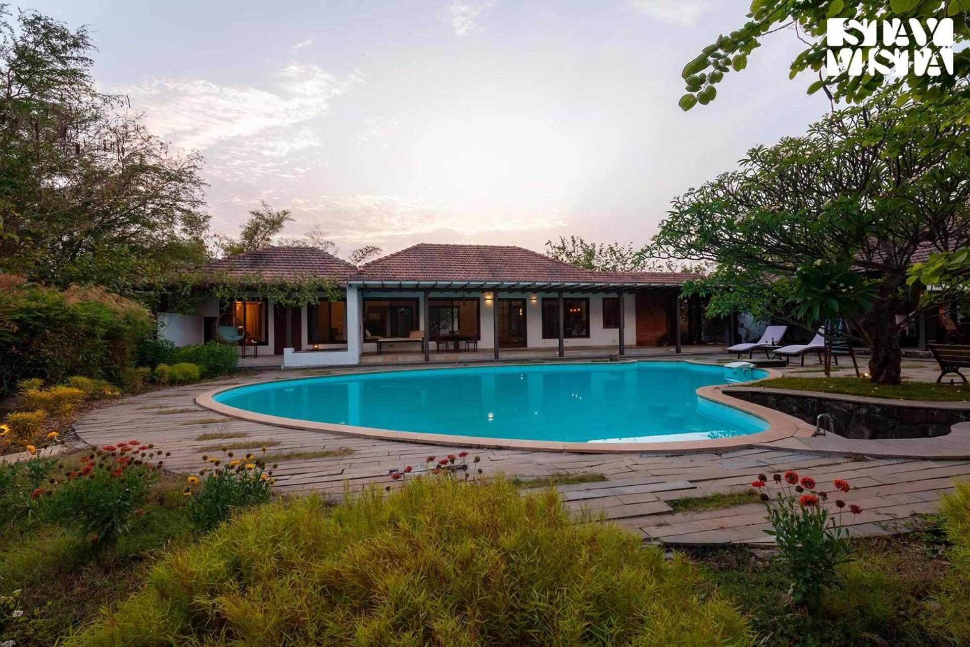 Wander Beyond By Stayvista - Featuring A Bali-Themed Abode And A Refreshing Swimming Pool Alībāg Esterno foto